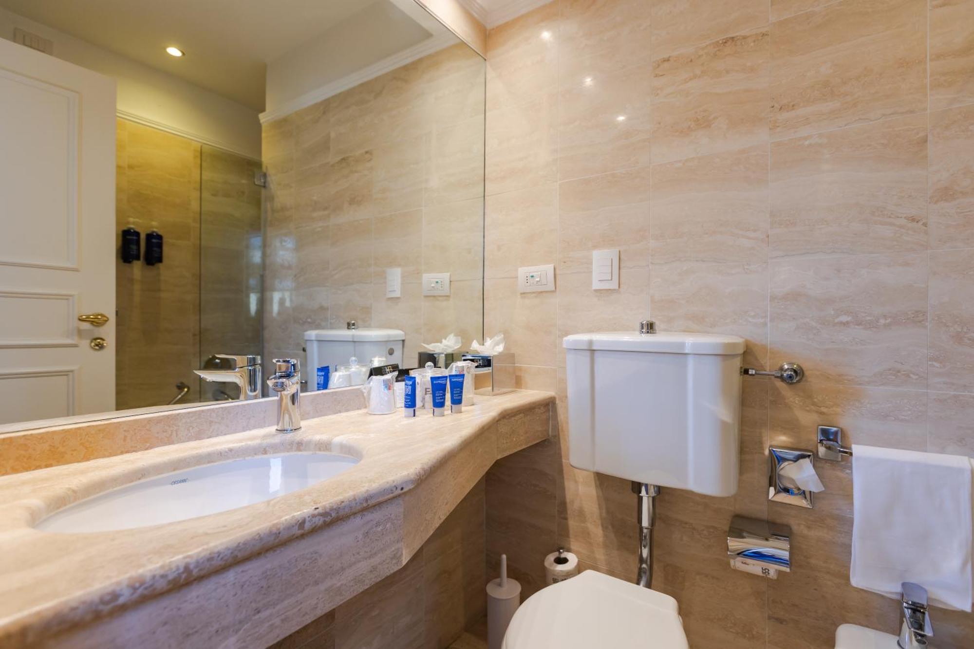 Fh55 Calzaiuoli Hotel Florenz
