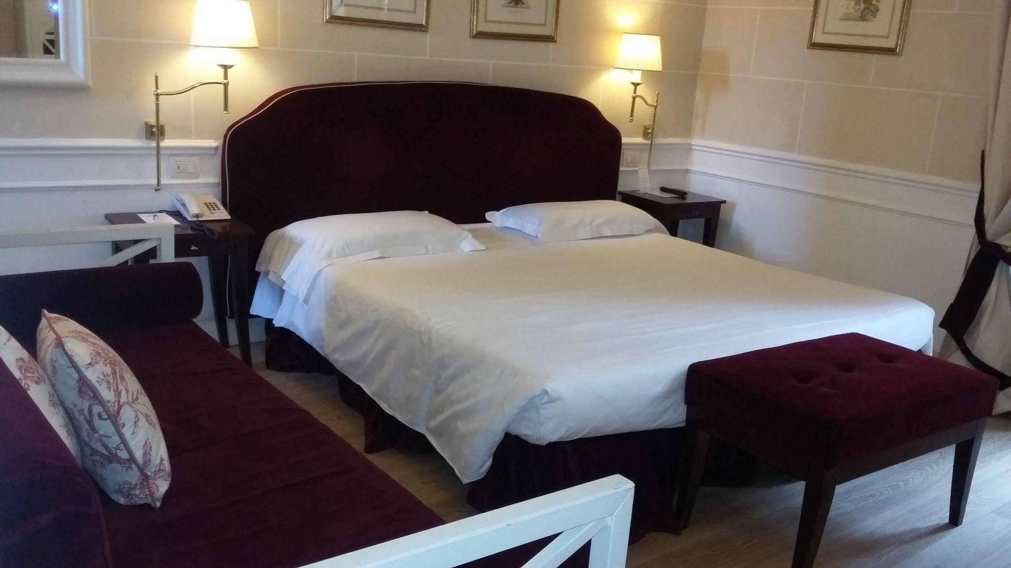 Hotel Fh55 Calzaiuoli Florenz